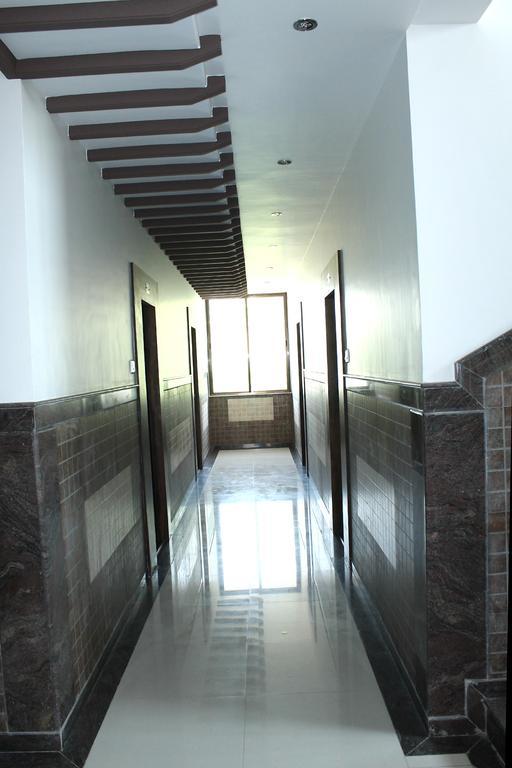 Oyo 4316 Hotel Sai Empire 舍地 外观 照片